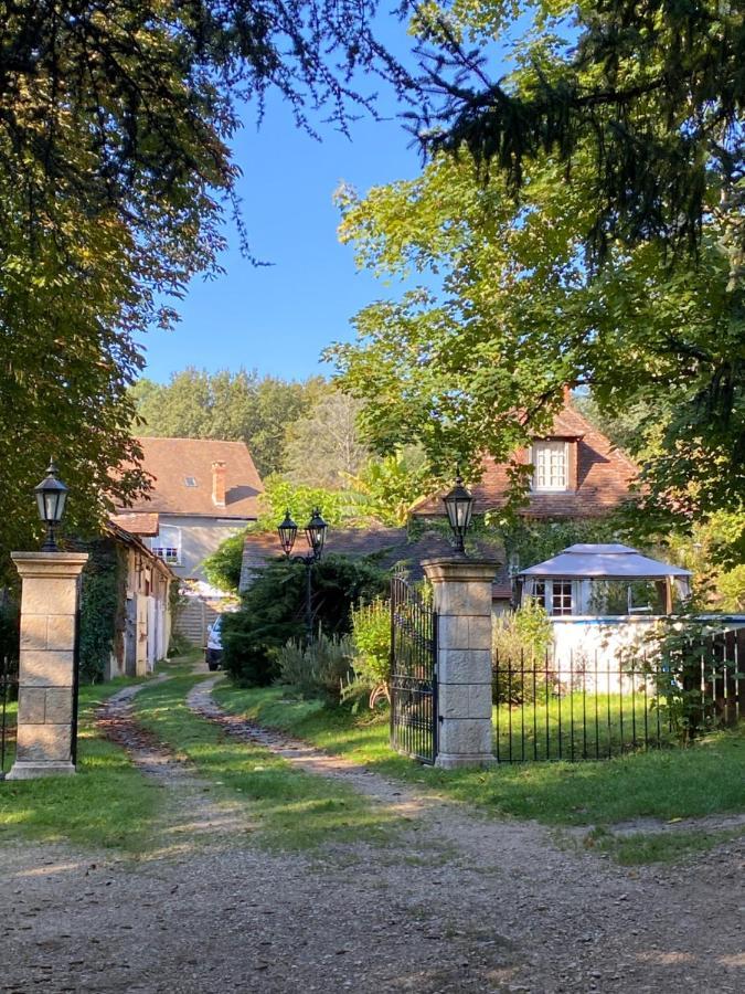 Domaine Le Manoir, Gites De Charme Et De Caractere Avec Piscines Privatisees Et Spa Nordique Fossemagne Exterior foto